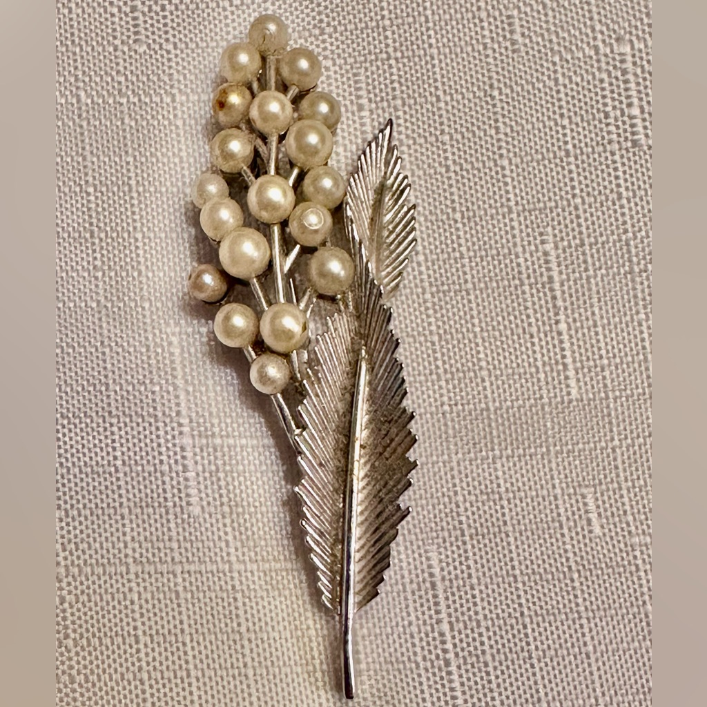 Trifari Silver Textured Brooch